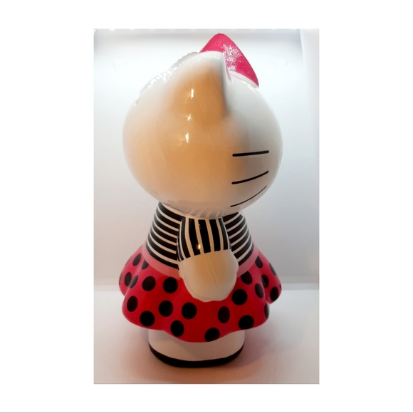 Hello Kitty Piggy Bank - Picture 2 of 4